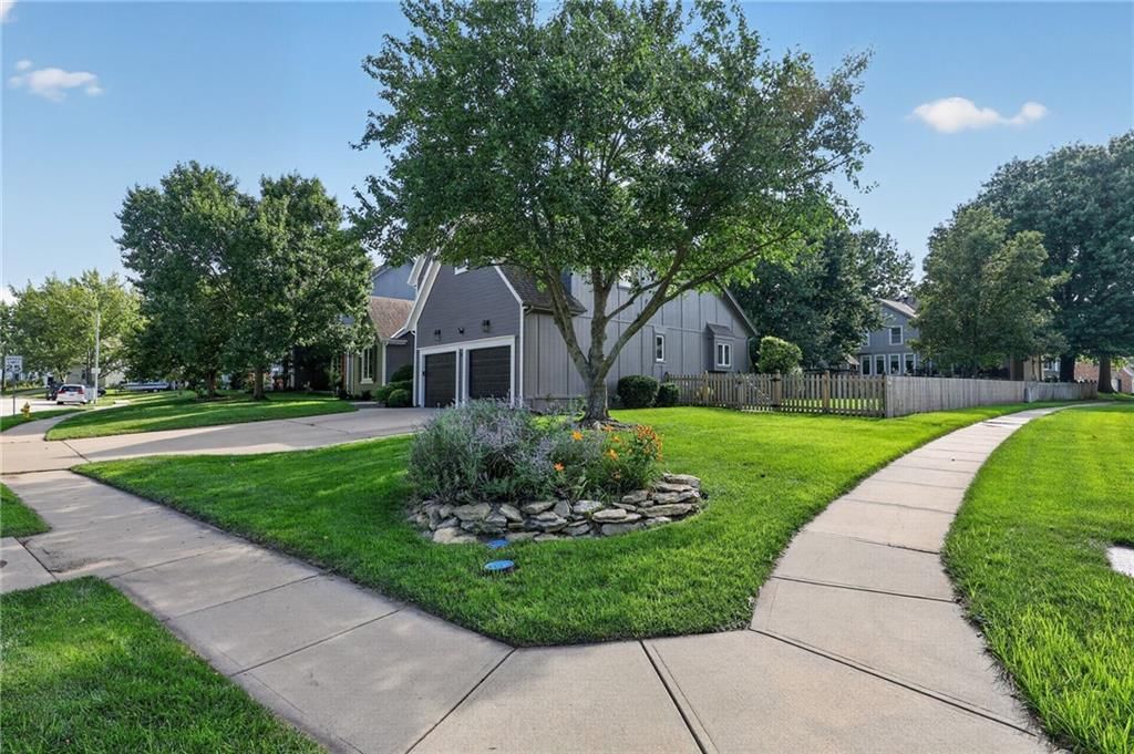 14602 S Hagan Street — photo 2