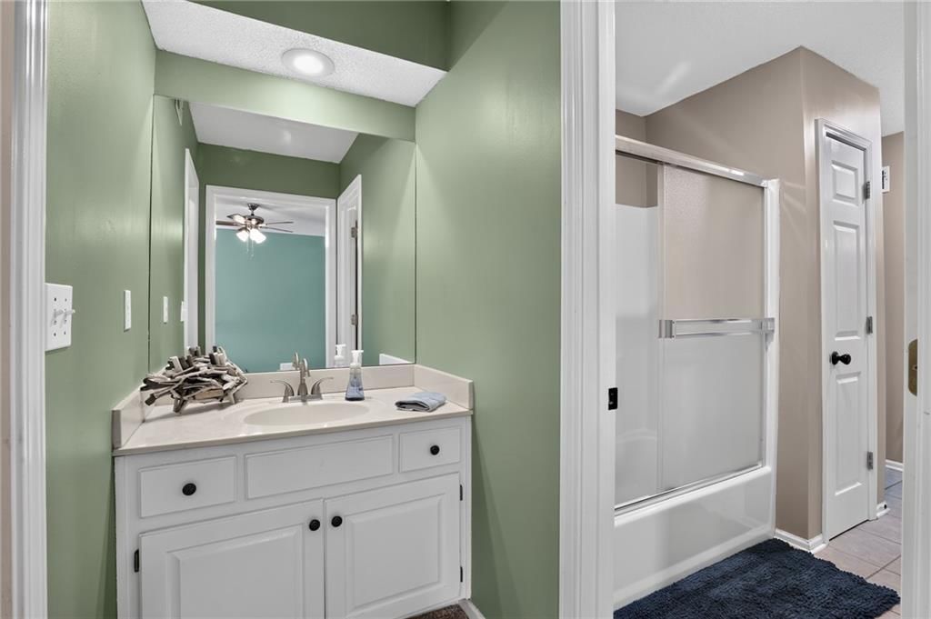 14602 S Hagan Street — photo 41