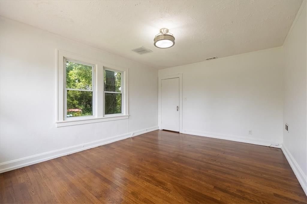 7343 Forest Avenue — photo 18