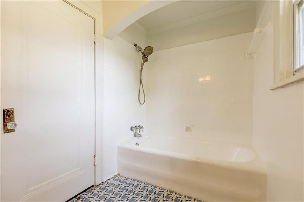 7343 Forest Avenue — photo 24