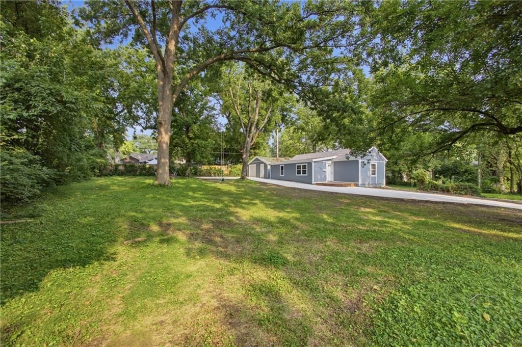 6818 Agnes Avenue — photo 2