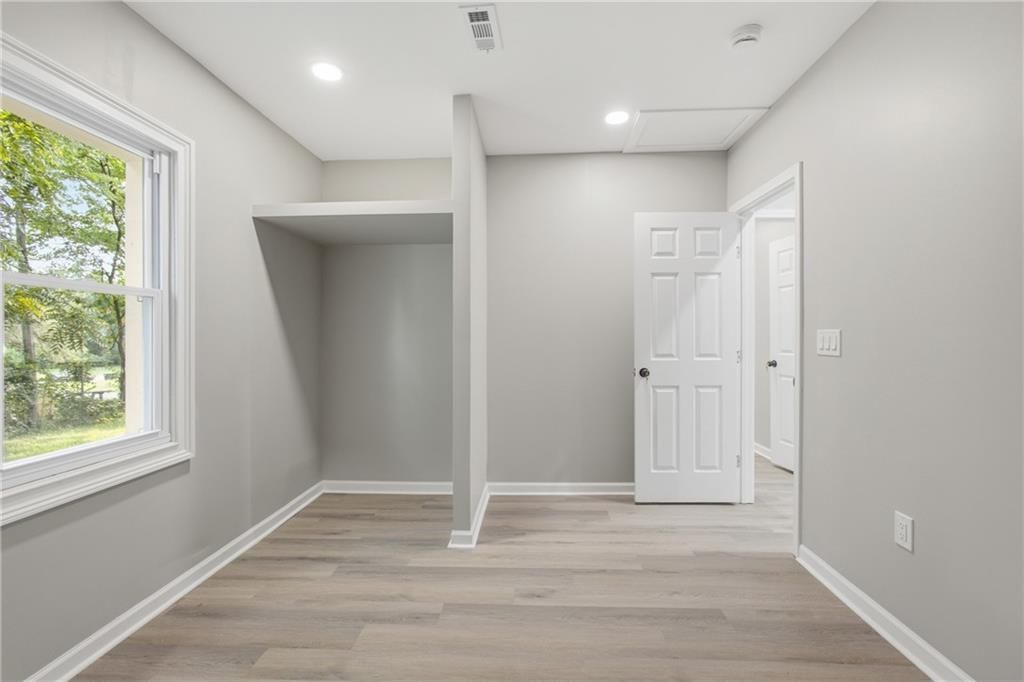 6818 Agnes Avenue — photo 15