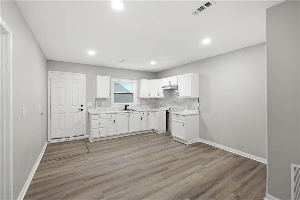 6818 Agnes Avenue — photo 17