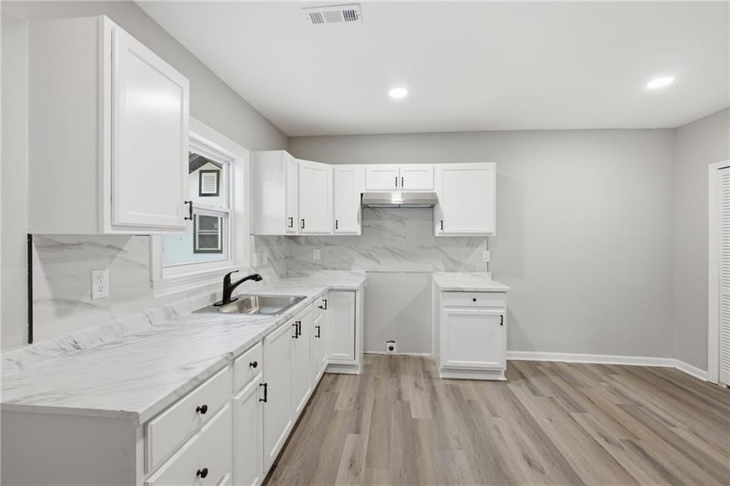 6818 Agnes Avenue — photo 19