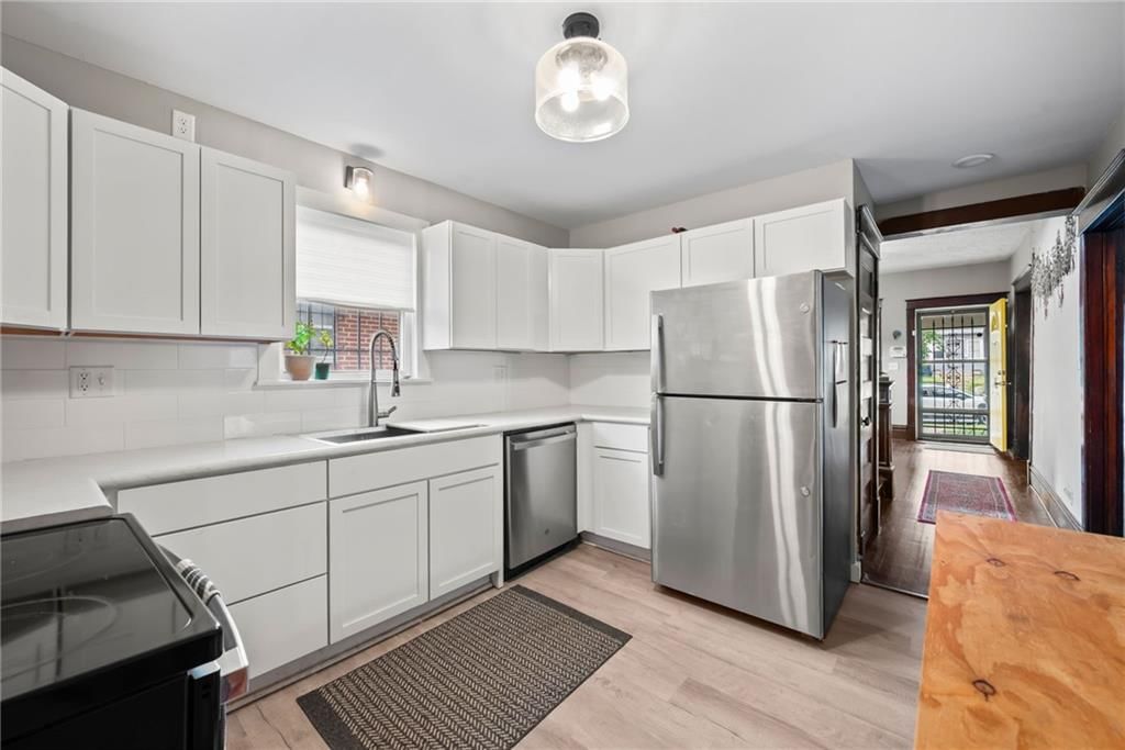 3905 Saint John Avenue — photo 10