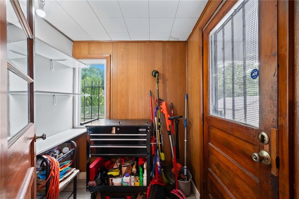 3905 Saint John Avenue — photo 12