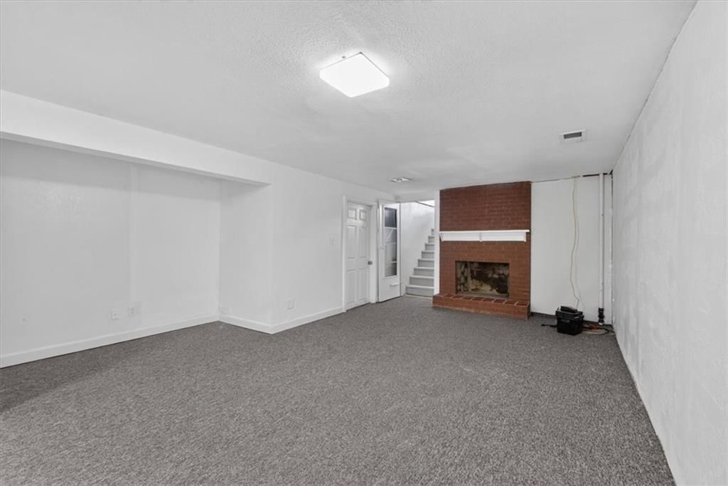 7726 EVERETT Avenue — photo 44