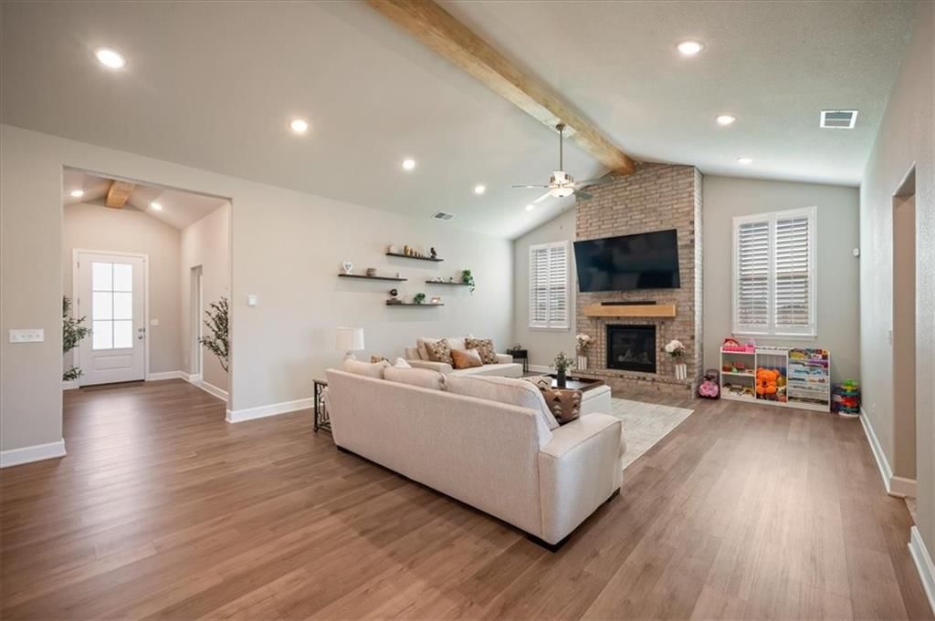 22668 W 88th Terrace — photo 4
