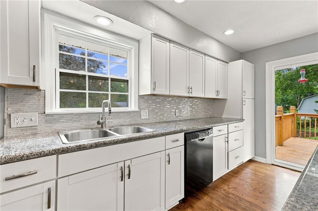 10711 W 67th Street — photo 11