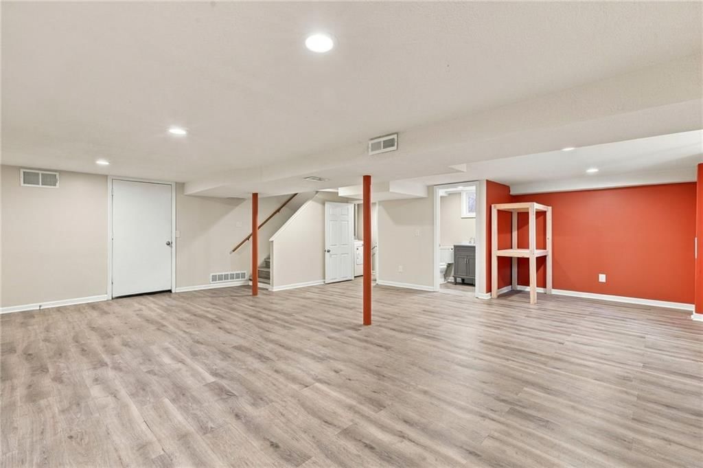 10711 W 67th Street — photo 24