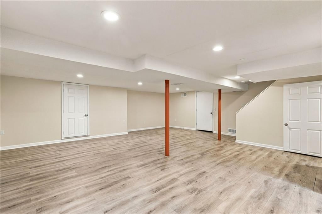 10711 W 67th Street — photo 25