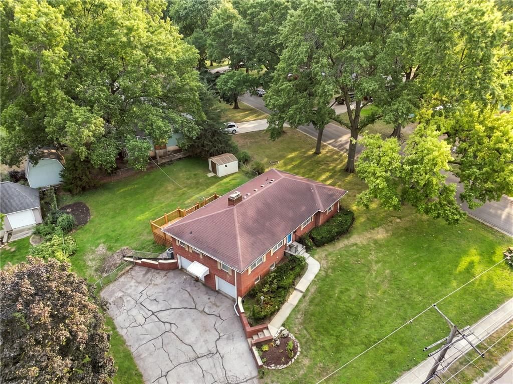 10711 W 67th Street — photo 35
