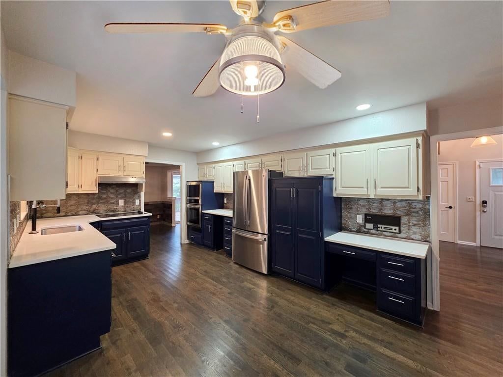 11695 Bradshaw Street — photo 9