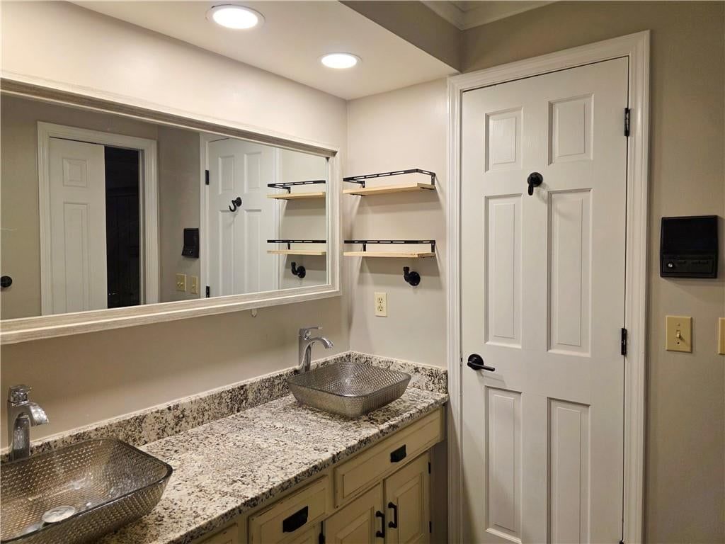 11695 Bradshaw Street — photo 20