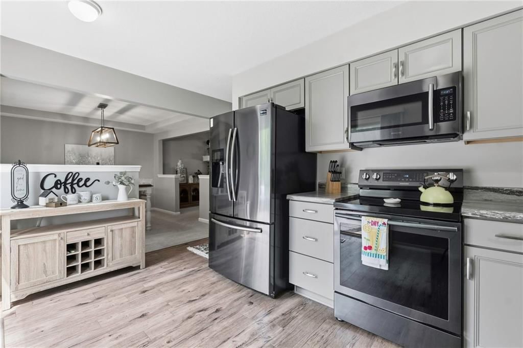 203 W Foxwood Drive — photo 9