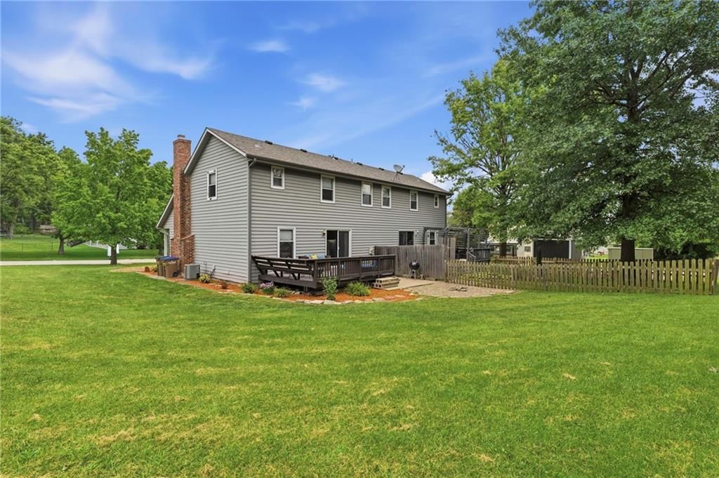 203 W Foxwood Drive — photo 28