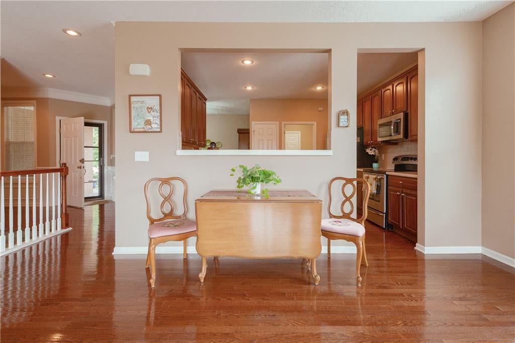 23721 W 88th Street — photo 7