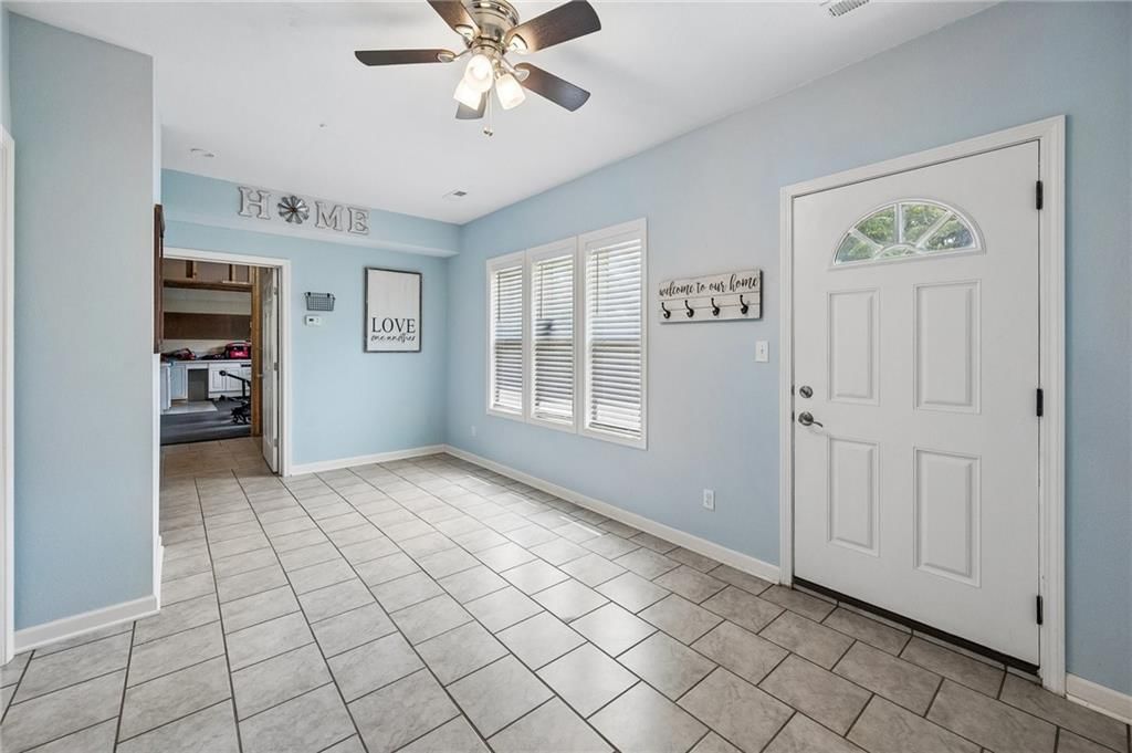 108 E Bates Street — photo 24