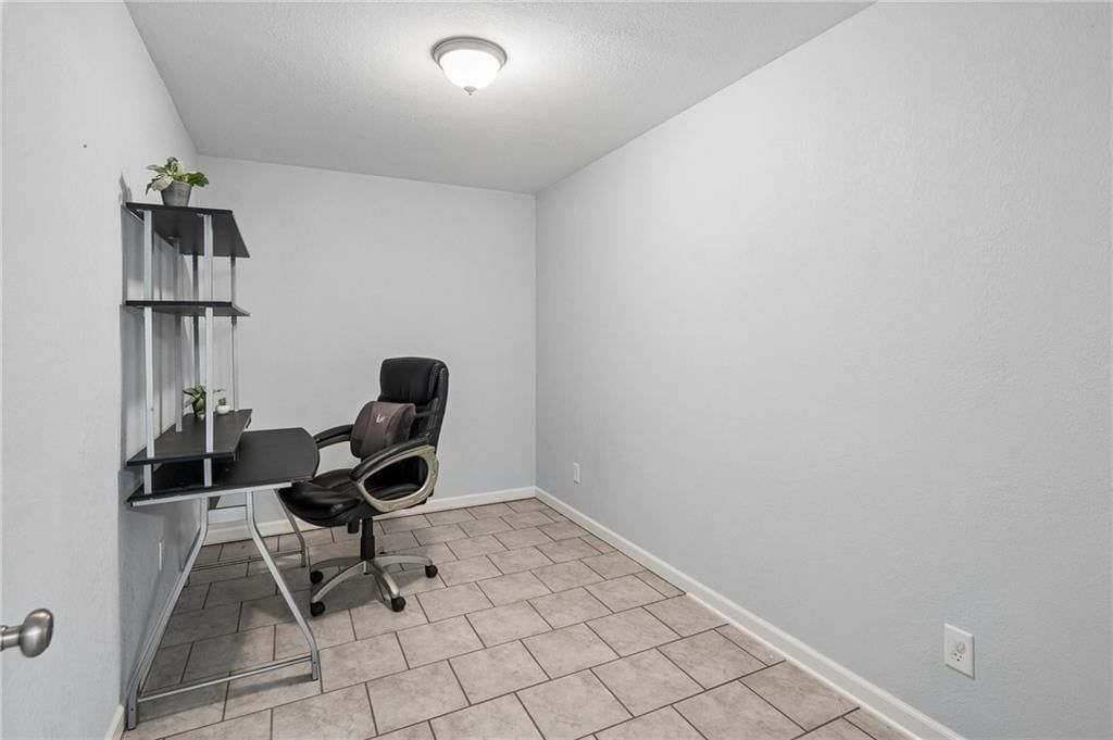 108 E Bates Street — photo 26