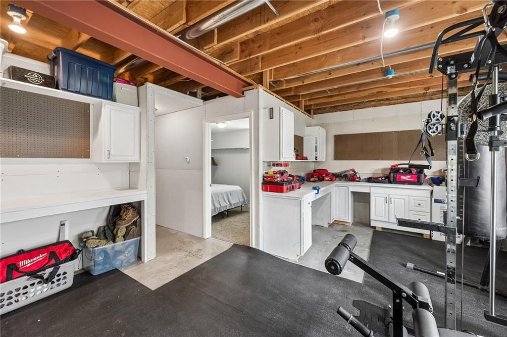 108 E Bates Street — photo 28