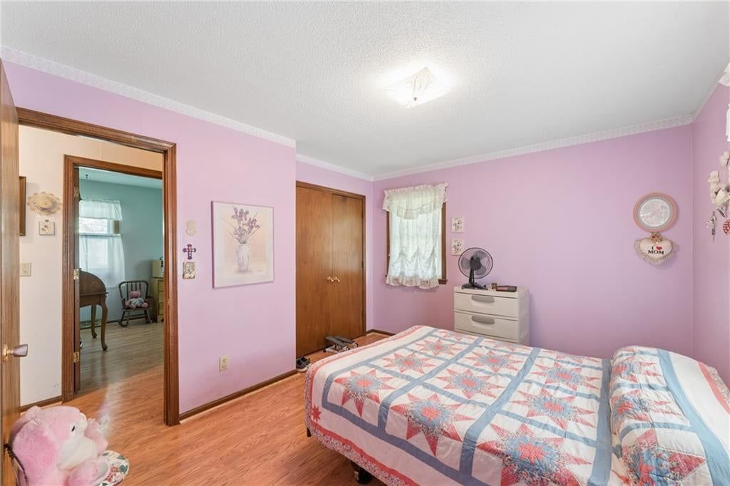 9812 Hillcrest Road — photo 16