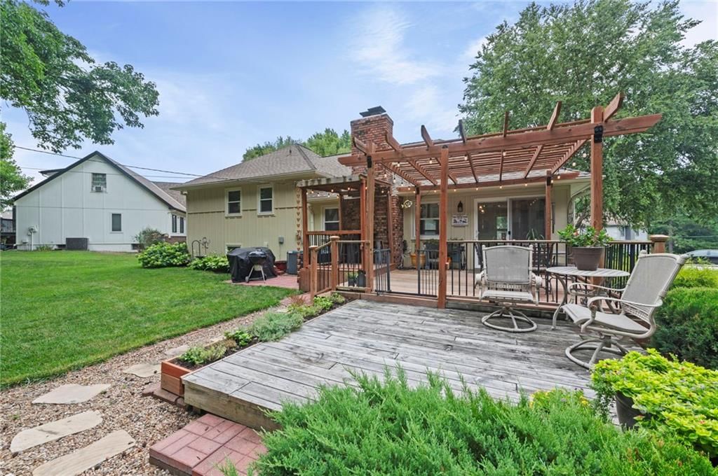 1705 NE Pine Circle — photo 37