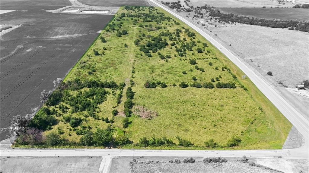 1700 North Dakota Road — photo 1