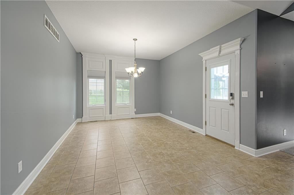 901 Chisam Road — photo 8