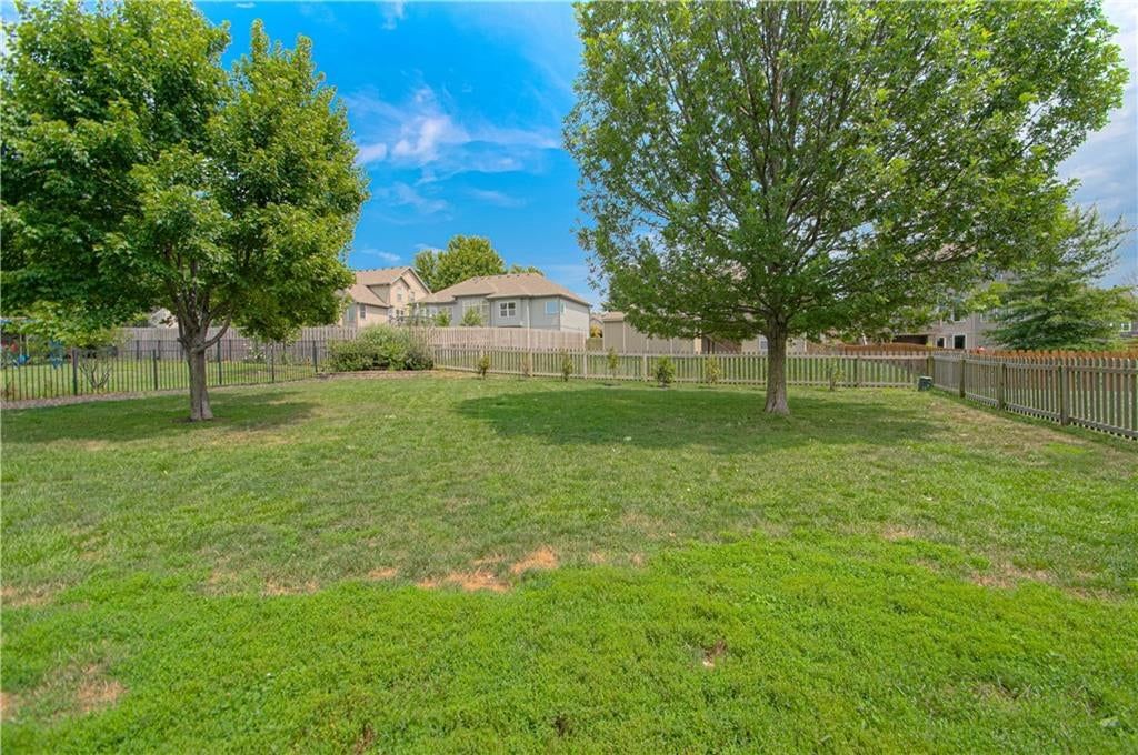 901 Chisam Road — photo 40