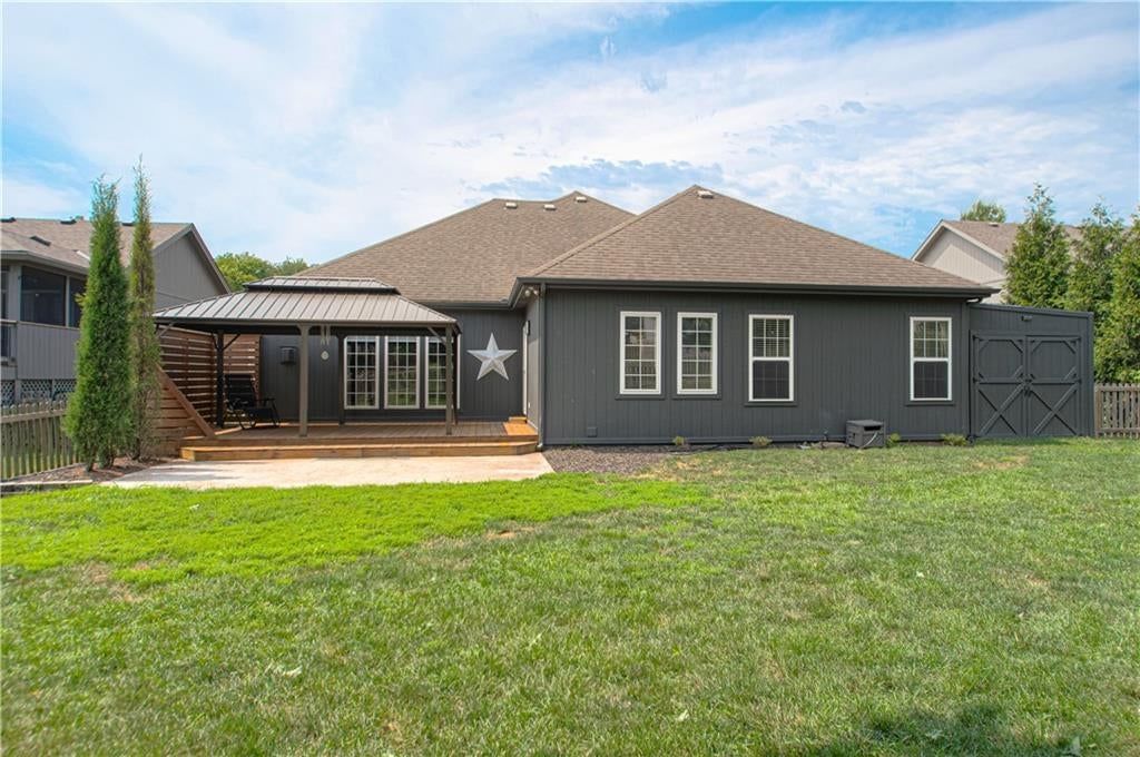 901 Chisam Road — photo 43
