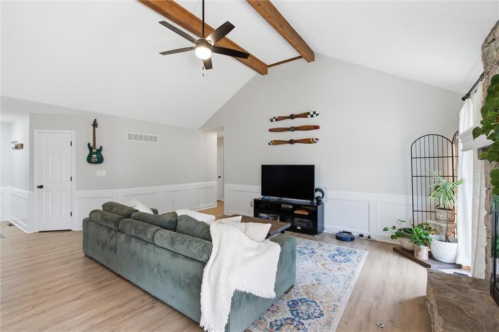 1500 Yorkshire Drive — photo 6