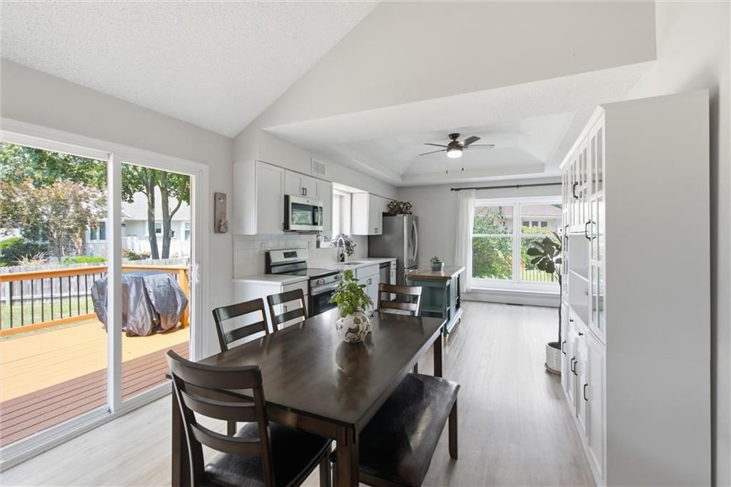 1500 Yorkshire Drive — photo 11