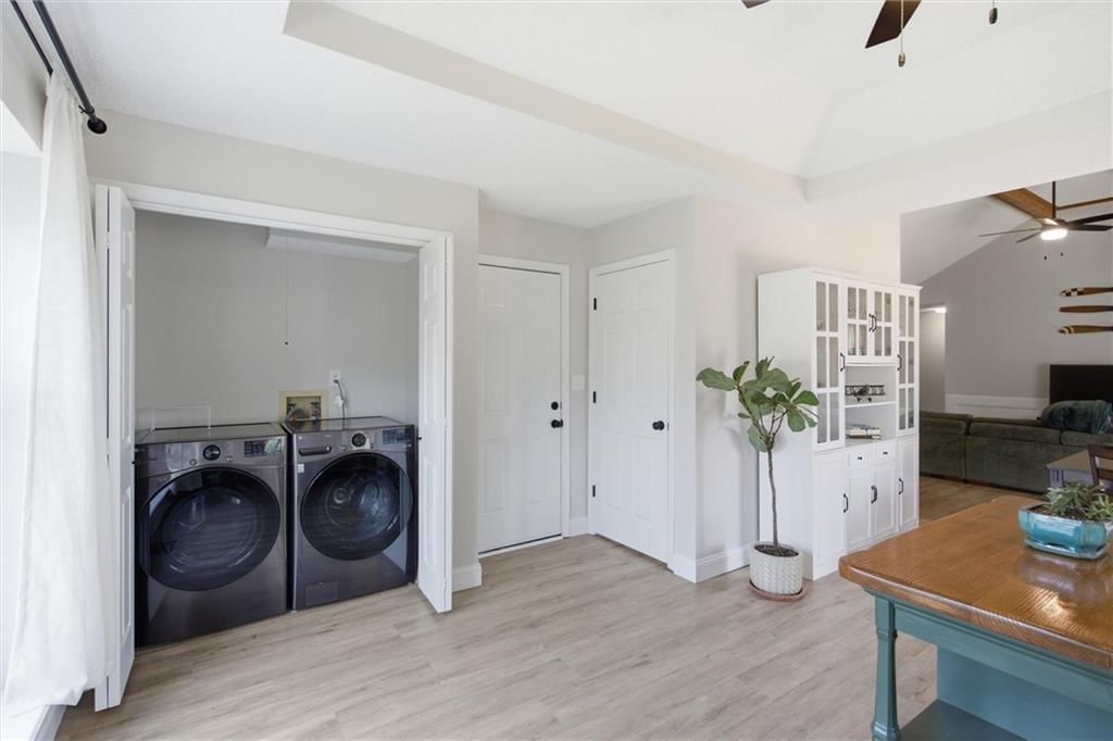 1500 Yorkshire Drive — photo 16