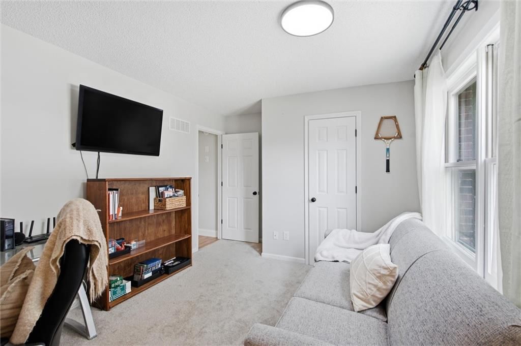 1500 Yorkshire Drive — photo 24
