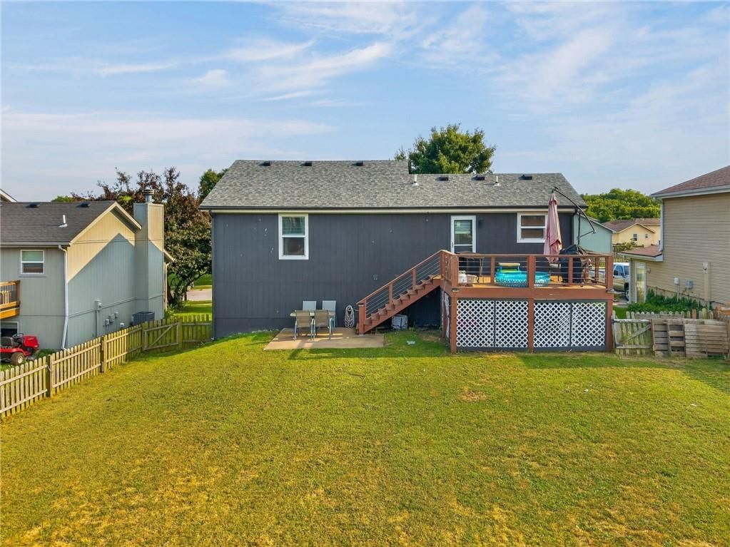 8412 NE 115th Terrace — photo 4