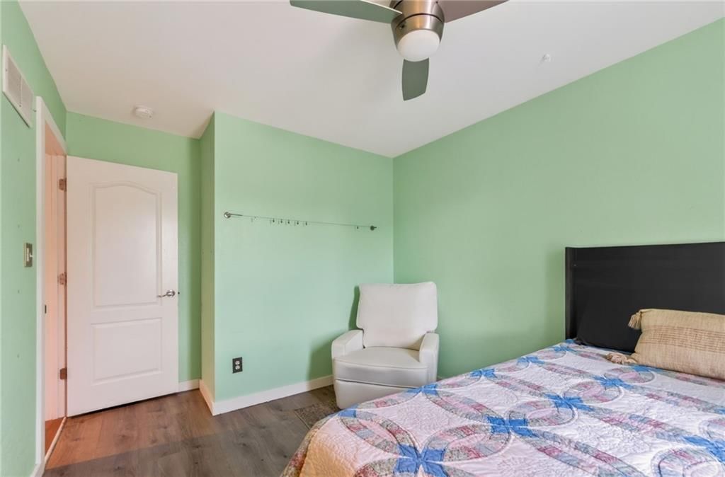 8412 NE 115th Terrace — photo 31