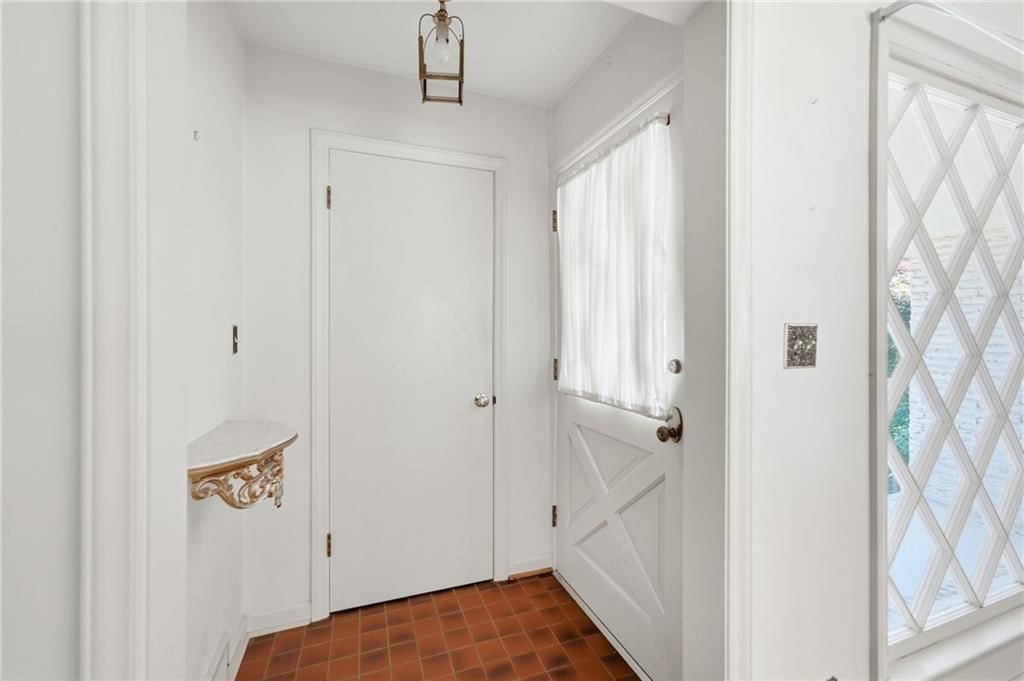 11715 Markham Road — photo 4