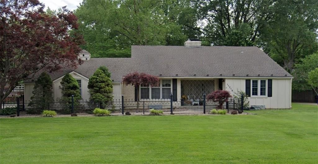 11715 Markham Road — photo 32