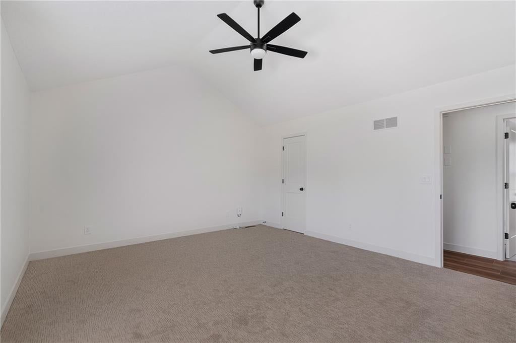 1005 SE Bridgehampton Way — photo 12