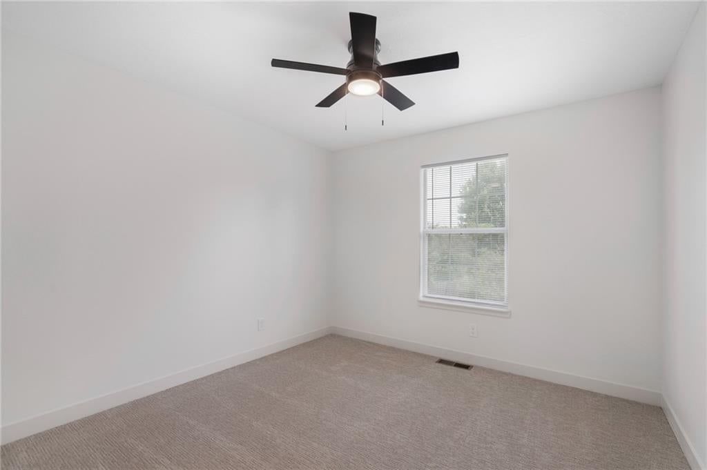 1005 SE Bridgehampton Way — photo 14