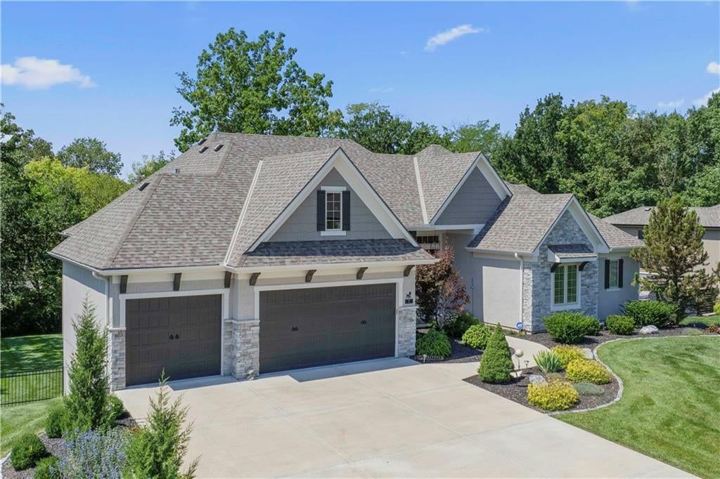 7 Dakota Circle — photo 1