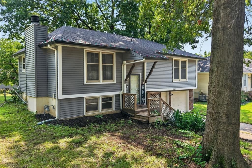 11931 Manchester Avenue — photo 4