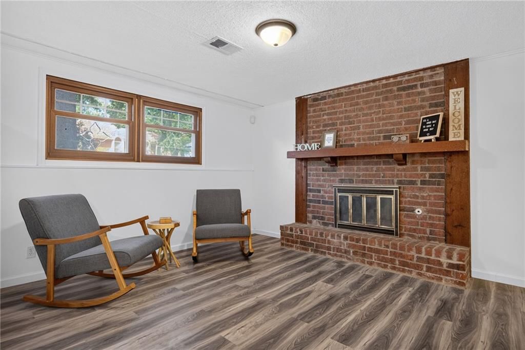 11931 Manchester Avenue — photo 28