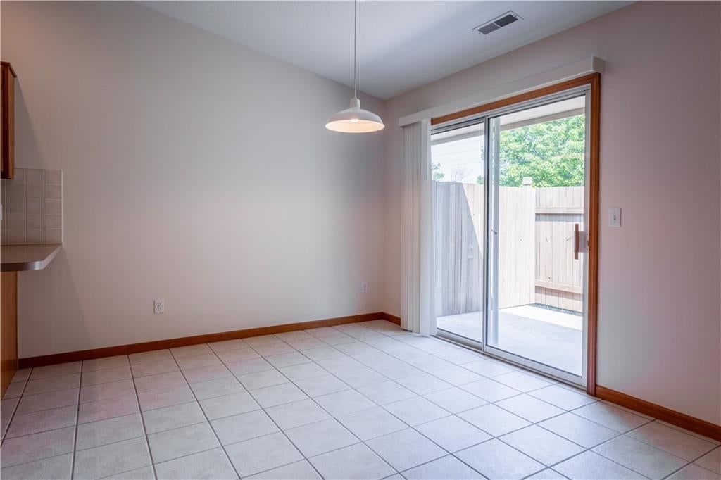 4006 Mistletoe Court — photo 5
