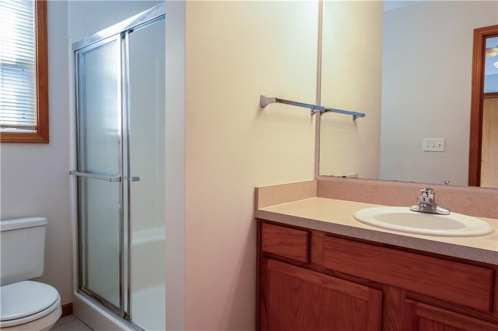 4006 Mistletoe Court — photo 13