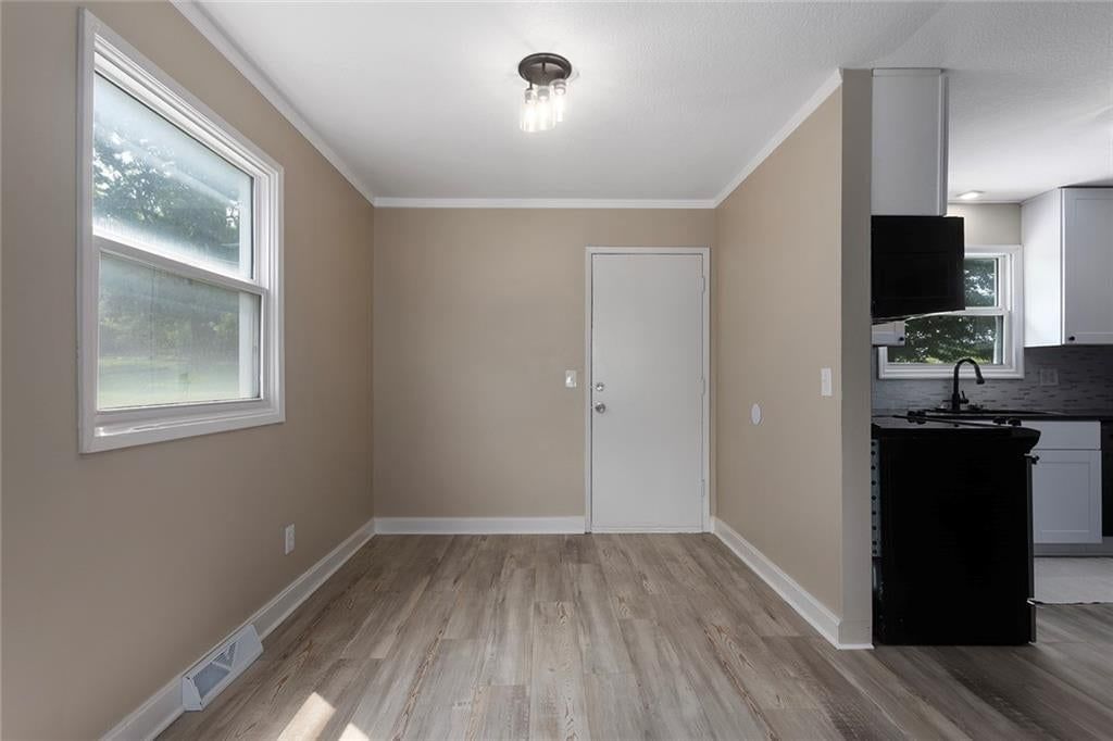 7801 NE San Rafael Drive — photo 9