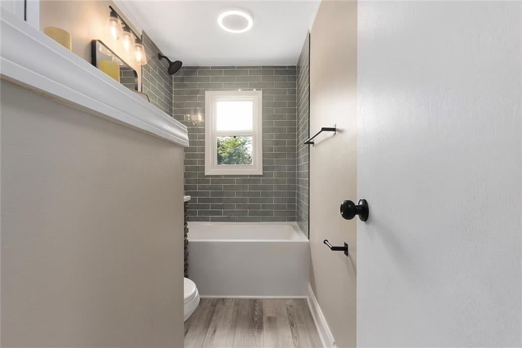 7801 NE San Rafael Drive — photo 16