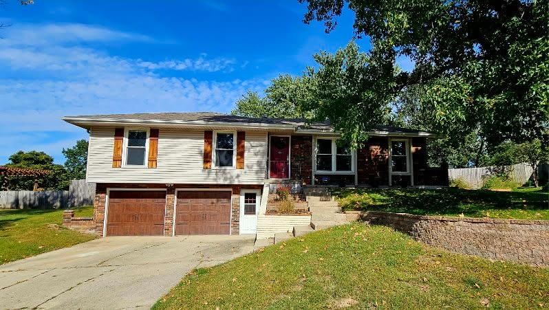 7013 N Winan Avenue, Kansas City, MO