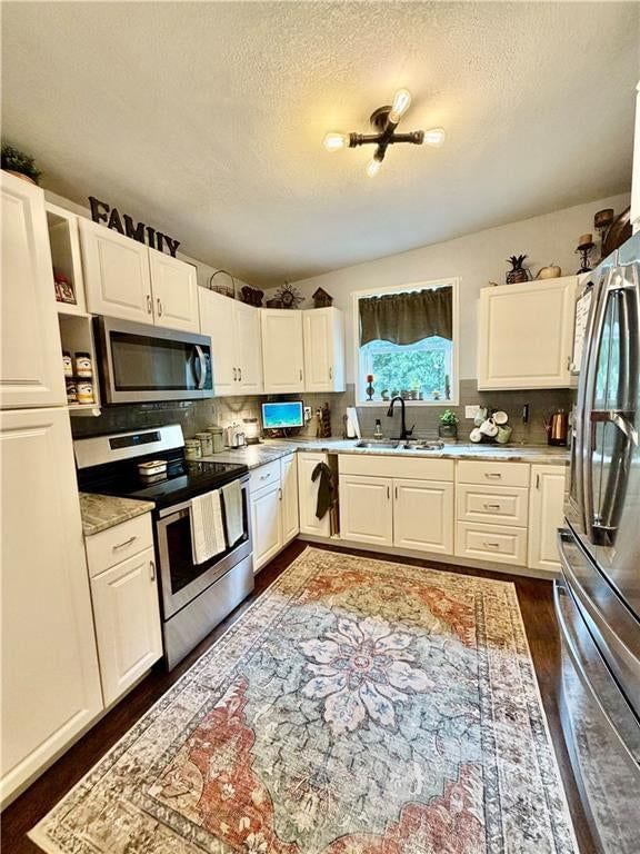 14309 Anchor Avenue — photo 3