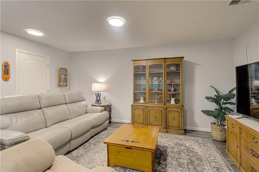 14309 Anchor Avenue — photo 27